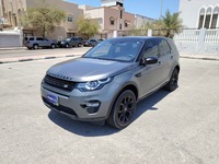 Used 2016 Land Rover Discovery Sport for sale in Dammam